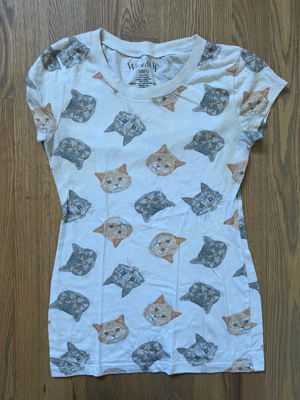 White Cat Face Print Pet-Themed Tee